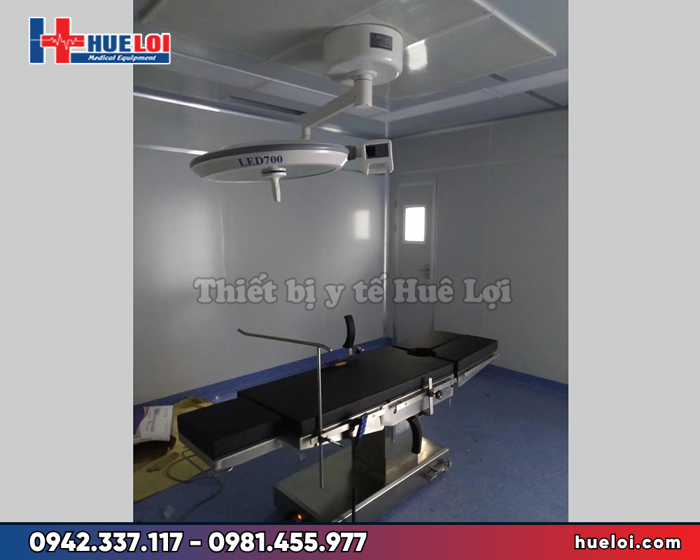 Đèn LED phẫu thuật treo trần 1 nhánh 700 — 160.000 lux